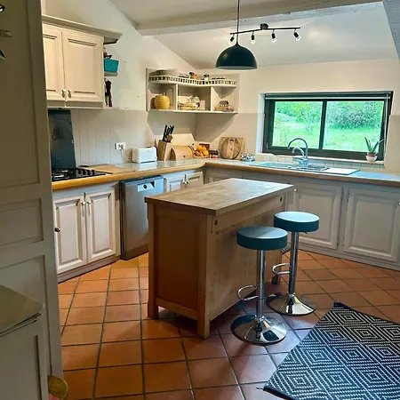 Traditional House With Pool Near Armagnac * Arthez-d'Armagnac