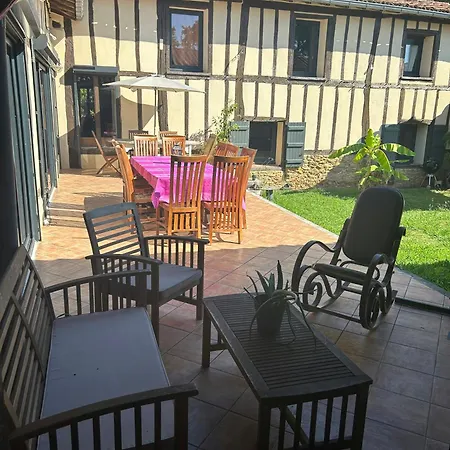 Traditional House With Pool Near Armagnac